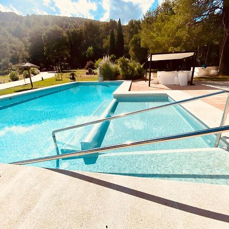 Private Villas Puerto Pollensa For Family Groups, Private Mountain Ideal For Runners, Trailers, Hikers, It Is Approximately 3 Minute Walk From The Beach Kültér fotó