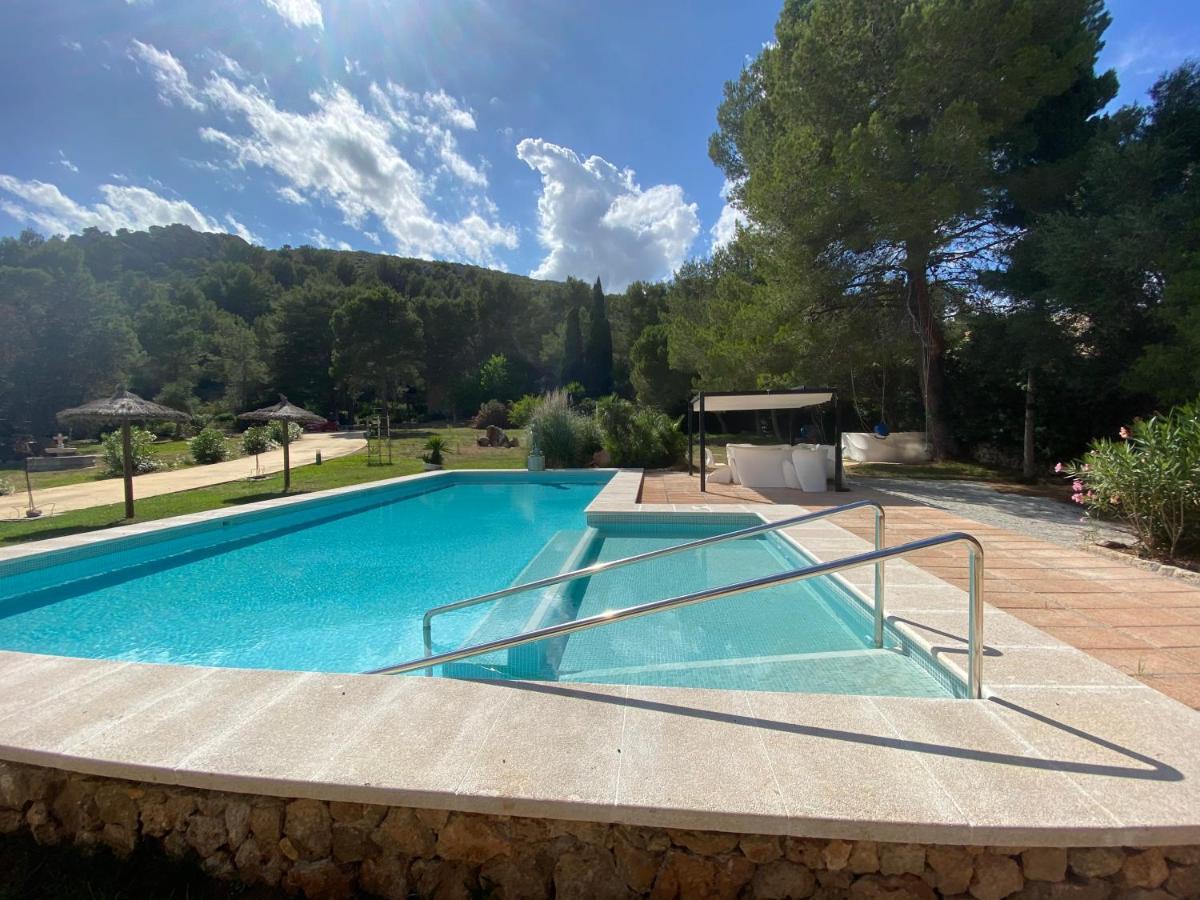 Private Villas Puerto Pollensa For Family Groups, Private Mountain Ideal For Runners, Trailers, Hikers, It Is Approximately 3 Minute Walk From The Beach Kültér fotó
