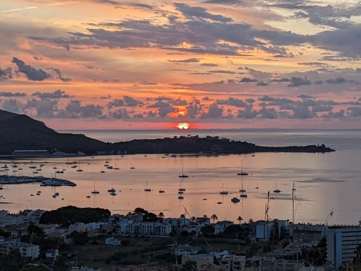 Private Villas Puerto Pollensa For Family Groups, Private Mountain Ideal For Runners, Trailers, Hikers, It Is Approximately 3 Minute Walk From The Beach Kültér fotó